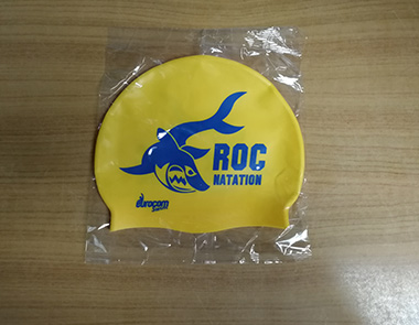 bonnet de piscine roc natation jaune et bleu